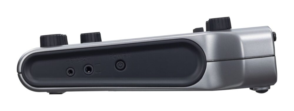 ZOOM P4 PodTrak - podcasting mixer and interface