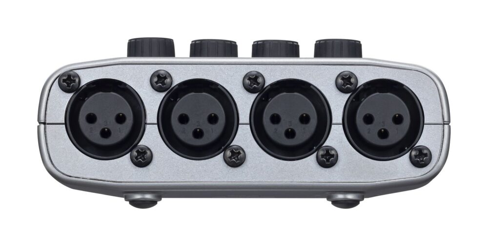 ZOOM P4 PodTrak - podcasting mixer and interface