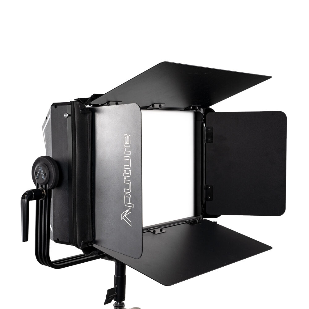 APUTURE Barn Door for Nova P300c
