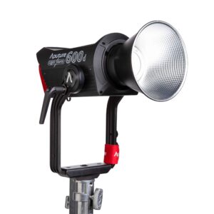 APUTURE Light Storm 600d