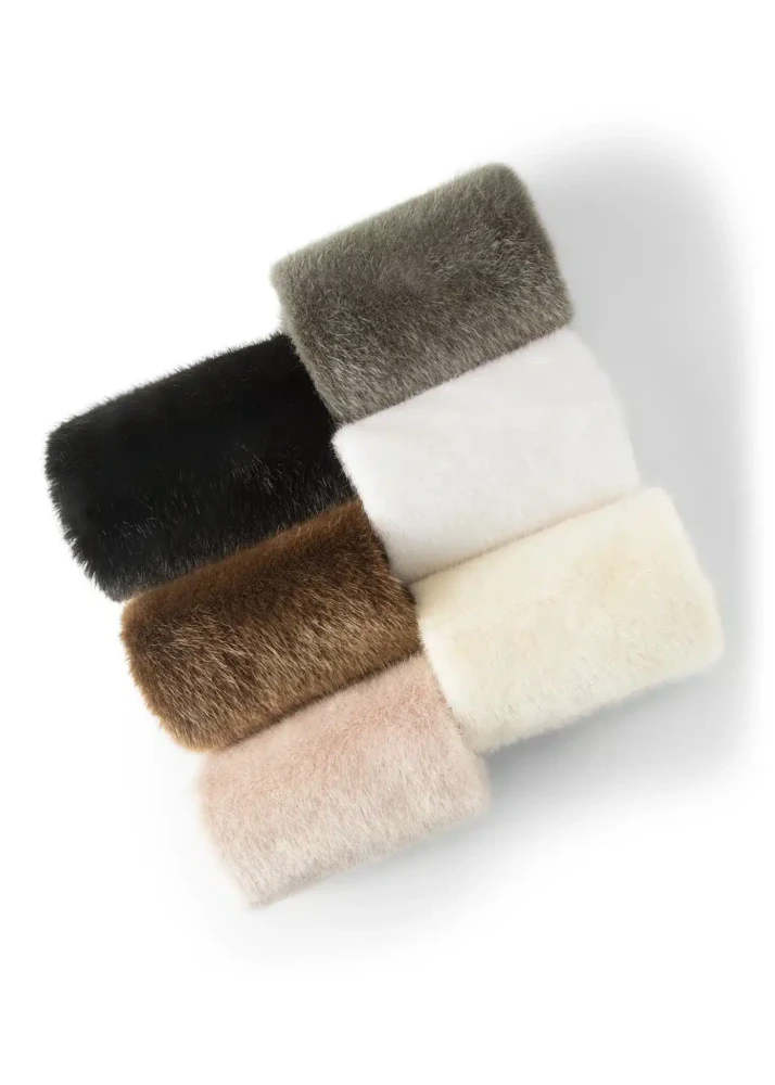 BUBBLEBEE The Piece-A-Fur