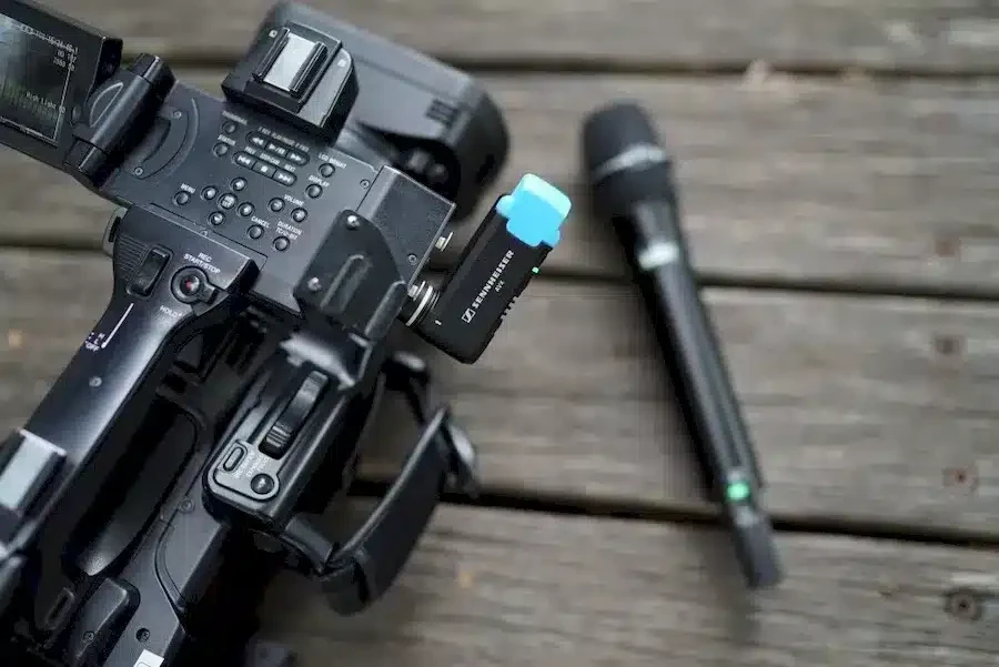 SENNHEISER AVX-ME2 wireless clip-on microphone set