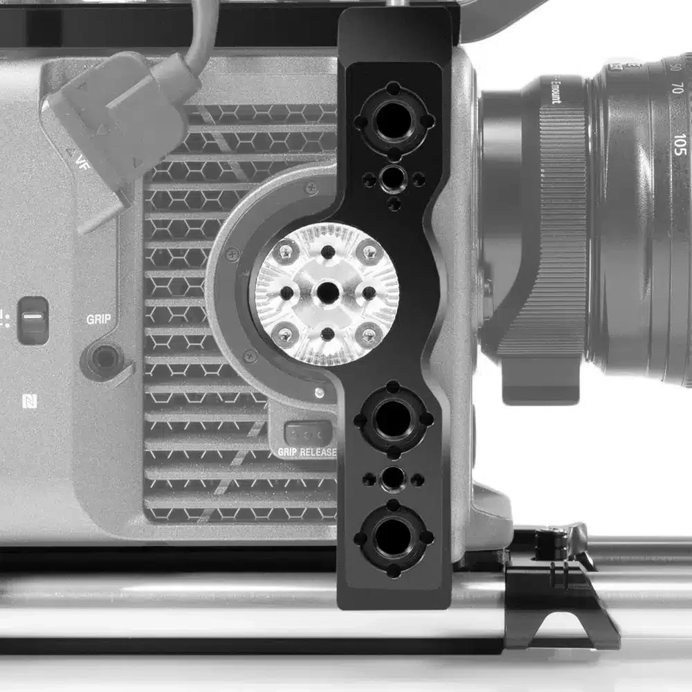 SHAPE Sony FX6 camera cage and 15 mm LW rod system