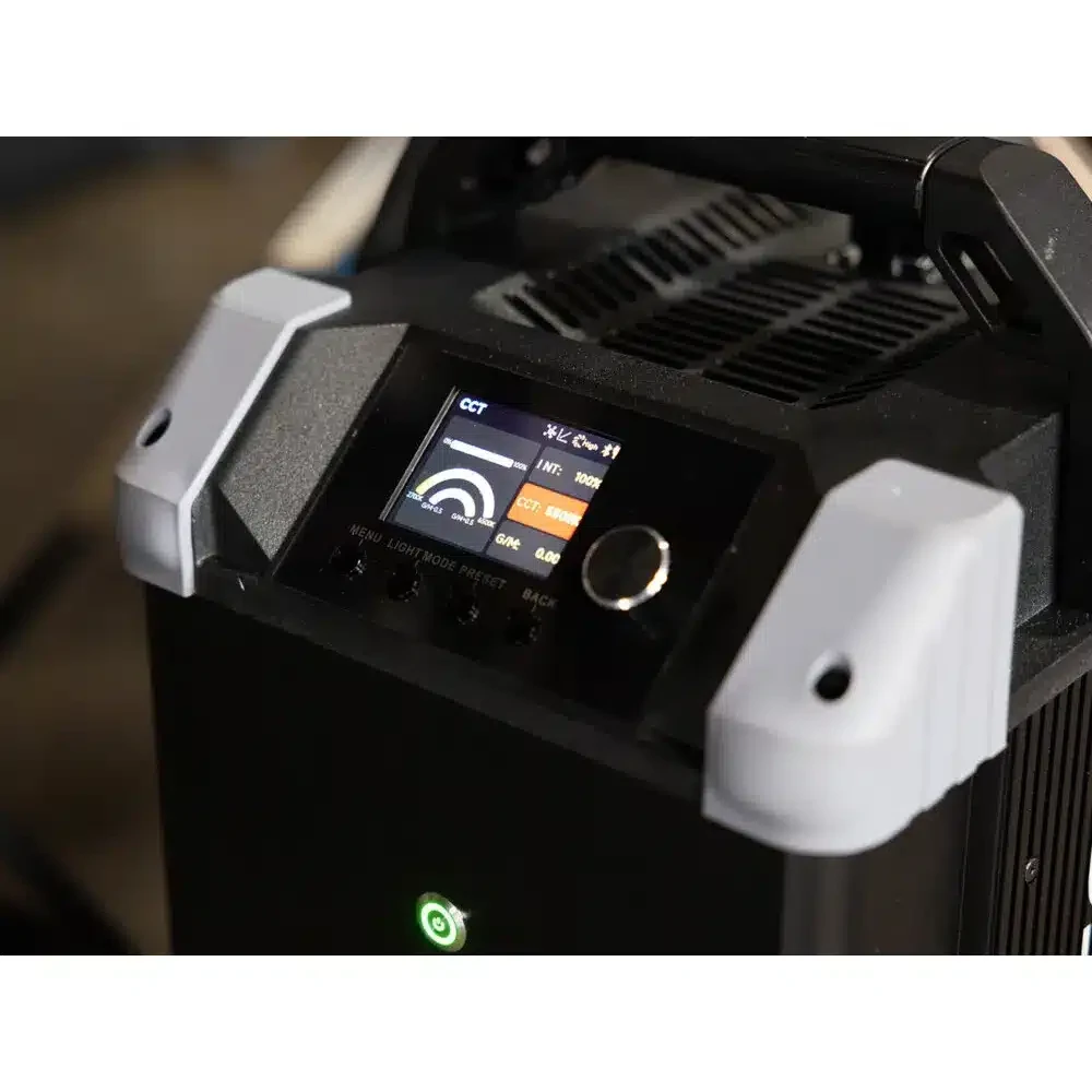 APUTURE Electro Storm XT 26