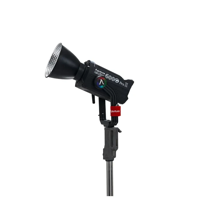 APUTURE LS 600c Pro II