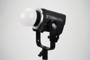 APUTURE Storm 80c