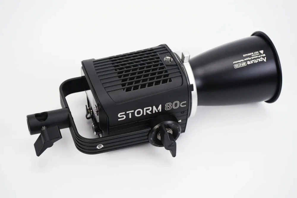 APUTURE Storm 80c