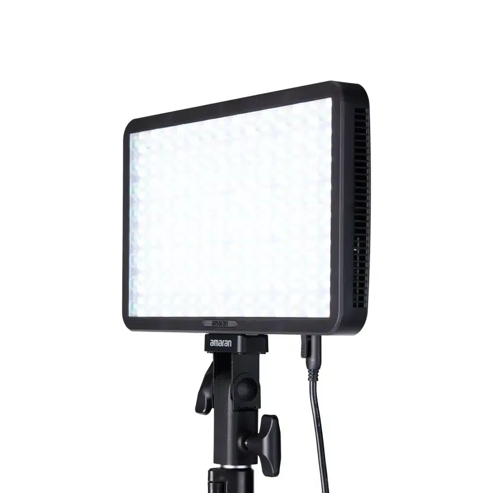 AMARAN Pano 60c 2-Light Kit