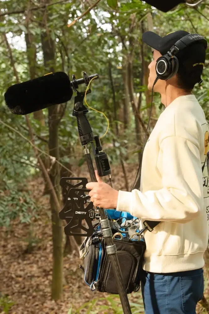 DEITY Theos DXTX Plug-On XLR Transmitter (Global)