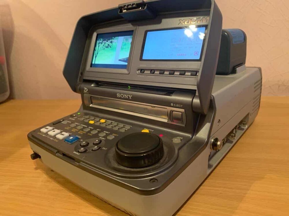 SONY PDW-V1 XDCAM Professional Disc field viewer (used)