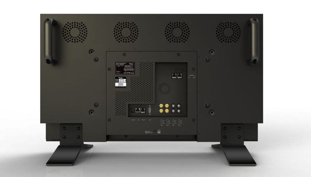 31" TVLOGIC LUM-313G DCI 4K 350nit LCD monitor