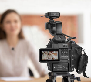 BOYA BY-WM6S UHF wireless microphone system