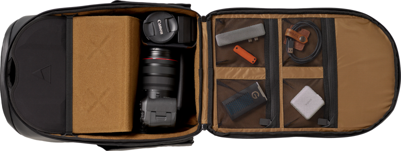 GOMATIC Peter McKinnon Everyday Daypack - Bundle with extra divider