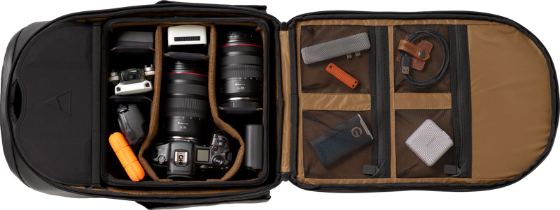 GOMATIC Peter McKinnon Everyday Daypack - Bundle with 1 large cube