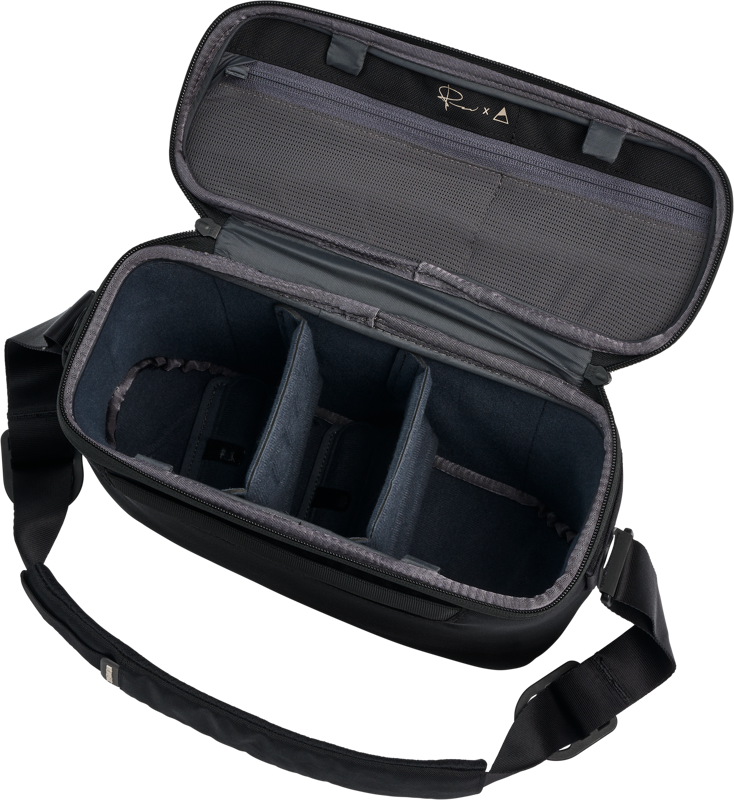 GOMATIC Peter McKinnon Luma Camera Sling 12L, Black