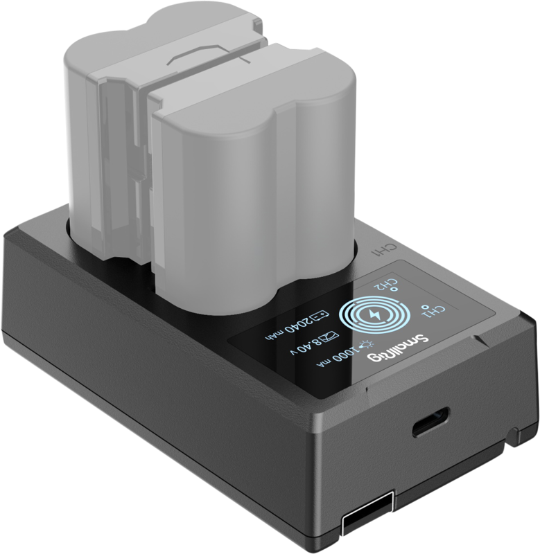 The charger adopts a double-slot design