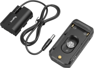 providing external power supply for Canon EOS R5 / R5C