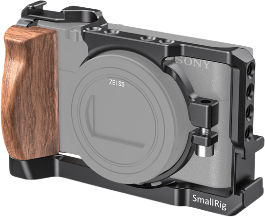 Designed to provide protection and accessory mounts for RX100 VII/VI users.
