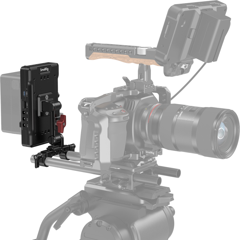 five 1/4"-20 threaded holes on the top and bottom