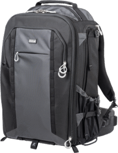 ample space for long lenses and expandable personal capacity with a dedicated laptop pocket.