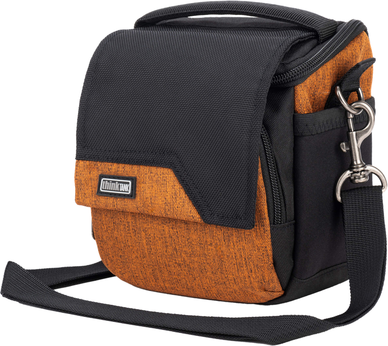 The Mirrorless Mover Series are specifically designed for mirrorless systems. Available in five sizes and four proprietary colors