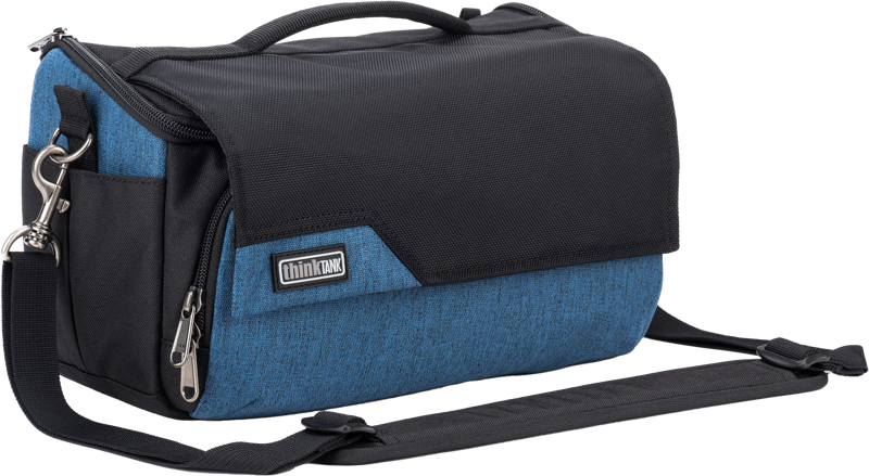 the Mirrorless movers have wide appeal across photographers of all types. Think Tank Mirror Mover 25 fits one standard mirrorless body plus 2 to 3 lenses: short to medium f/4 zooms or short to medium primes.