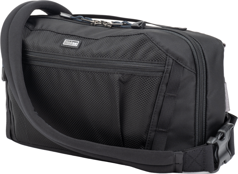 The PressPass 10 is ideally worn as a crossbody bag but can also be worn in any configuration. A wide aperture opening allows quick and easy access to all your gear