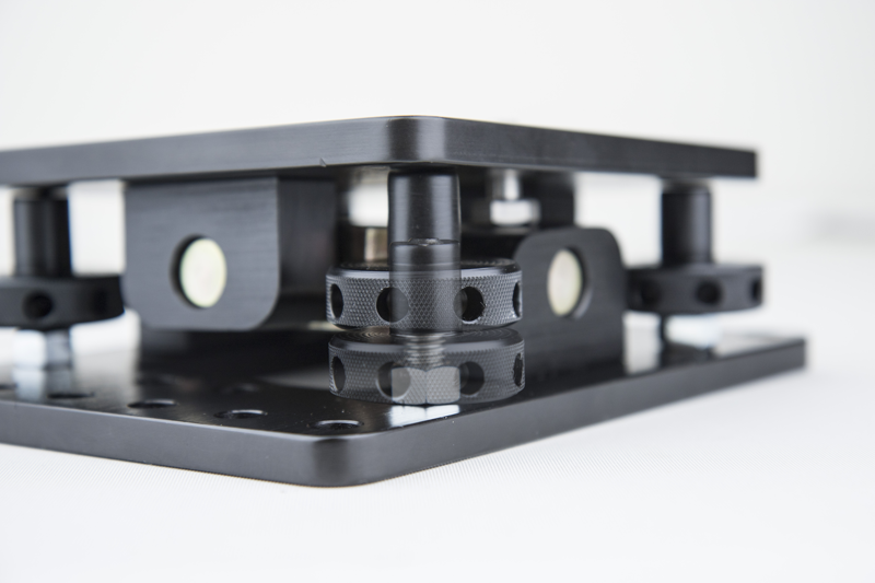 KUPO KSC-150 Mini 4 Way Leveling Cam Mount w/ 3/8" Slot-Blk