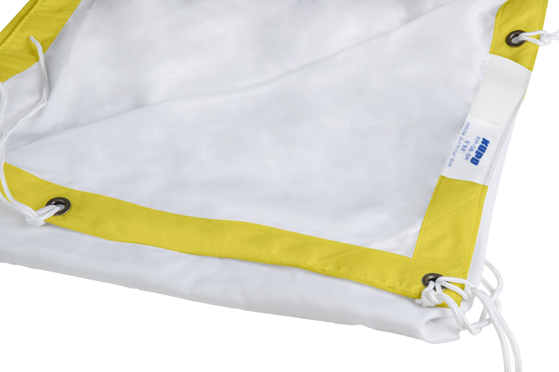 White Artificial silk is diffusion fabrics allows you to shift the light to the most ideal side for your projects.