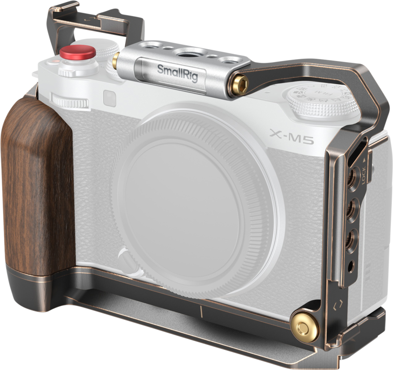 Designed to protect the camera and provide multiple expansion interfaces to facilitate content creation. The built-in ergonomic wooden grip provides a firm grip. The cage provides unobstructed access to the camera buttons