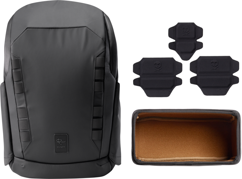 GOMATIC Peter McKinnon Everyday Daypack - Bundle with 1 small cube