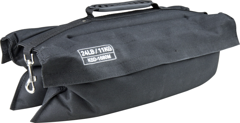 This is a 10.2kg capacity refillable sandbag. Features include : Extra rivets combined with double stitching and interior bias binding for maximum strength.