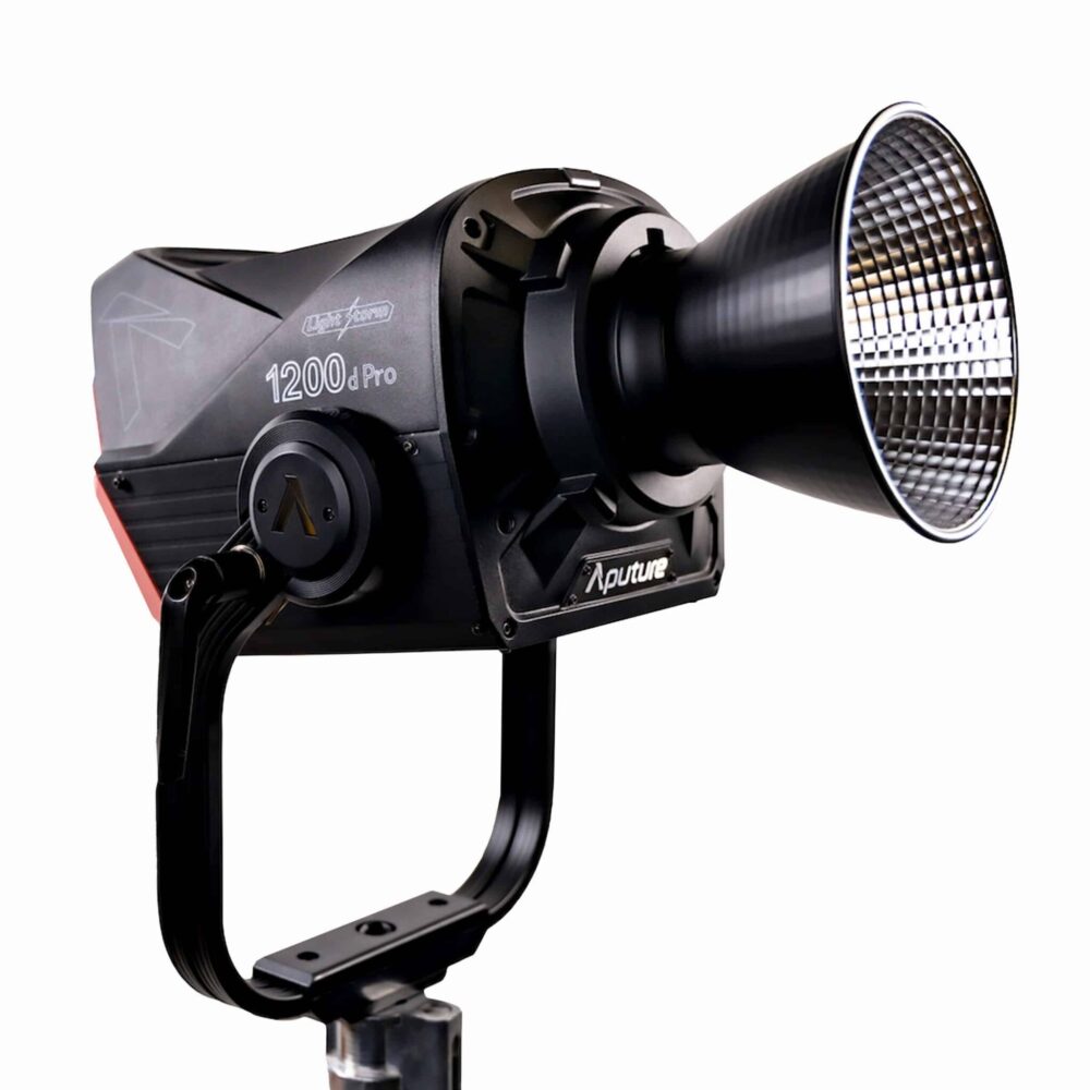 APUTURE Light Storm 1200D PRO daylight-balanced point-source LED