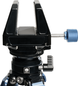 a leveling base and a Gun Clamp.