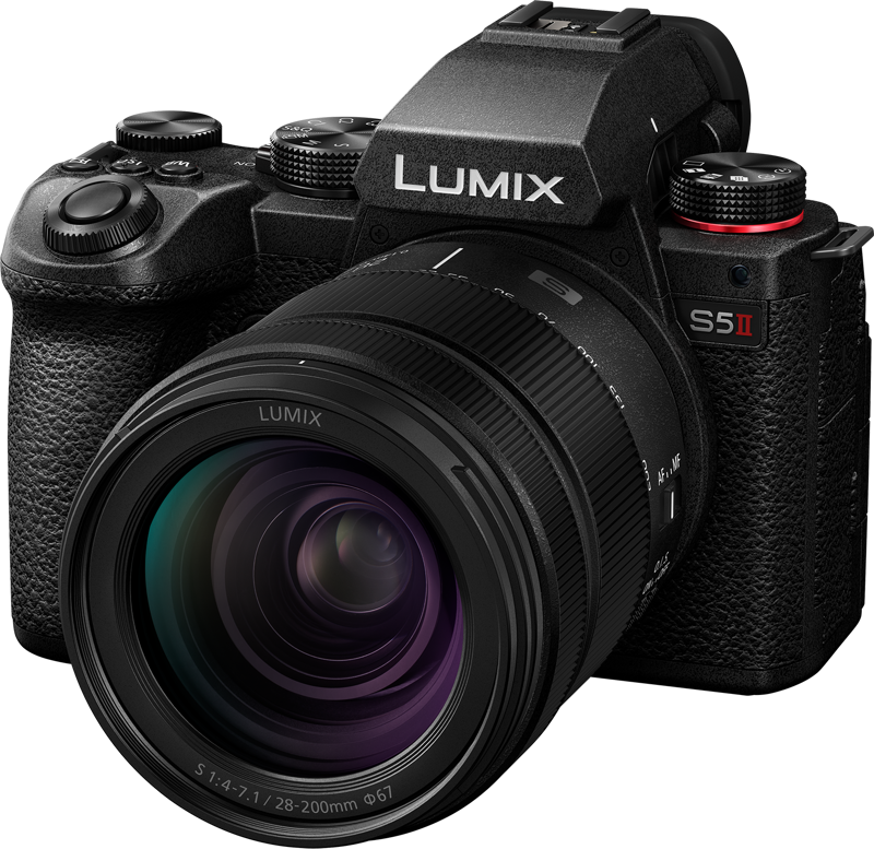 PANASONIC Lumix S 28-200mm F/4-7.1 Macro