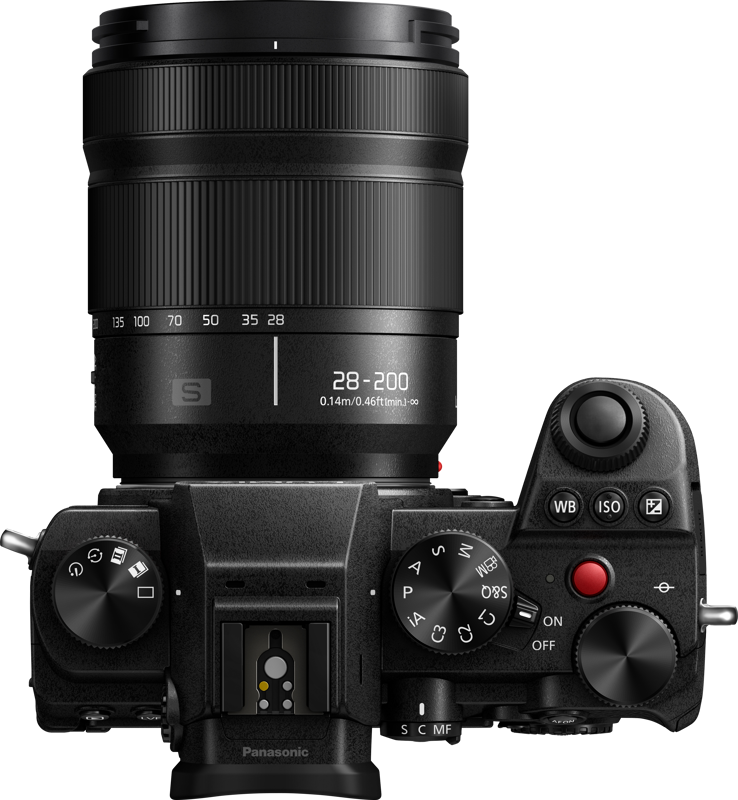 PANASONIC Lumix S5D with S-R28200 F/4-7.1 KIT