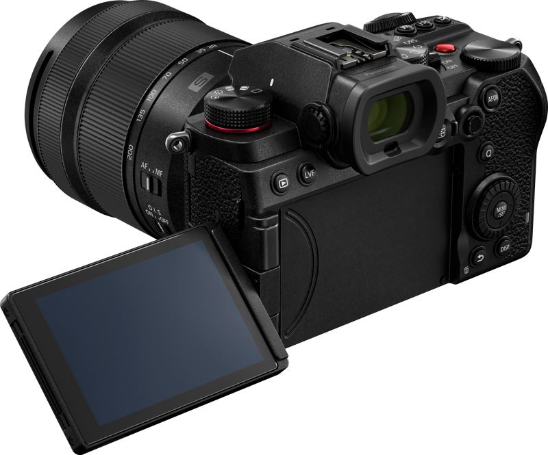 PANASONIC Lumix S5D with S-R28200 F/4-7.1 KIT