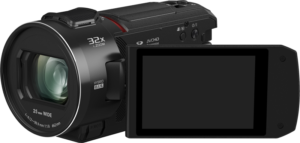 it’s suited for both sweeping landscape shots and close-up scenes