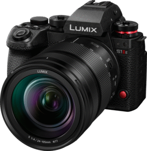 PANASONIC Lumix S1IIE Body + 24-105 F/4