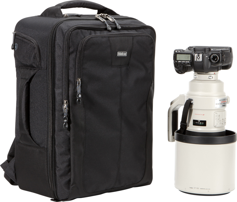 holds a 600mm f/4 detached from a gripped body