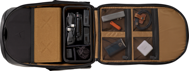 GOMATIC Peter McKinnon Everyday Daypack - Bundle with 1 small cube