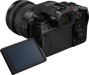 Apple ProRes RAW recording by HDMI and wired/wireless IP streaming.All this in a compact full-frame DSLM camera body with an advanced Hybrid Phase Detection AF system