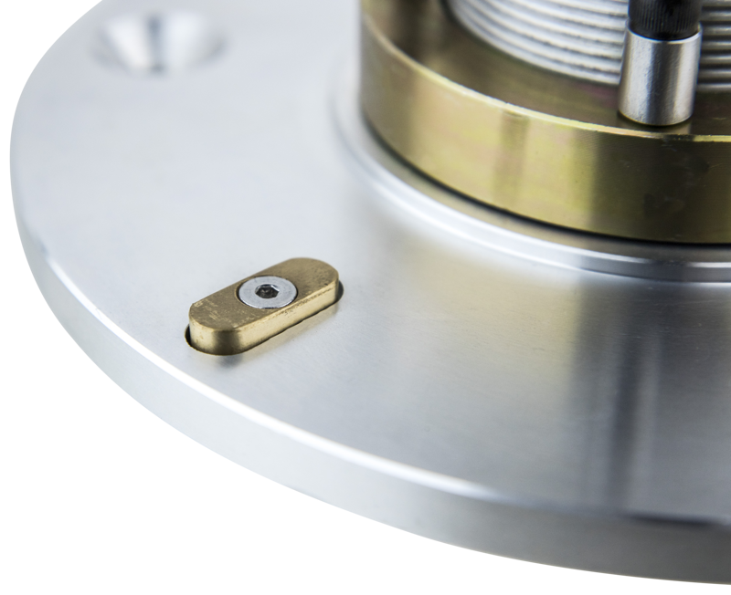 KUPO KS-662 Mitchell To Elemack Adapter With Castlenut