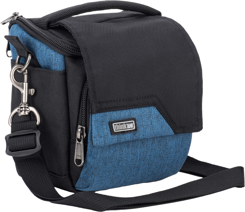 the Mirrorless movers have wide appeal across photographers of all types. Think Tank Mirrorless Mover 10 fits one small to medium point-and-shoot or small size mirrorless body with small telephoto