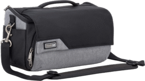 the Mirrorless movers have wide appeal across photographers of all types. Think Tank Mirror Mover 25 fits one standard mirrorless body plus 2 to 3 lenses: short to medium f/4 zooms or short to medium primes.