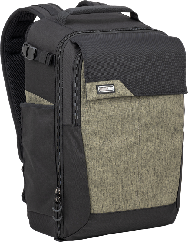 the pack comes in four stylish two-tone colors