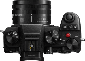 PANASONIC Lumix S5D with S-R1840 F/4.5-6.3 KIT