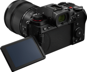 PANASONIC Lumix S5D with S-R28200 F/4-7.1 KIT