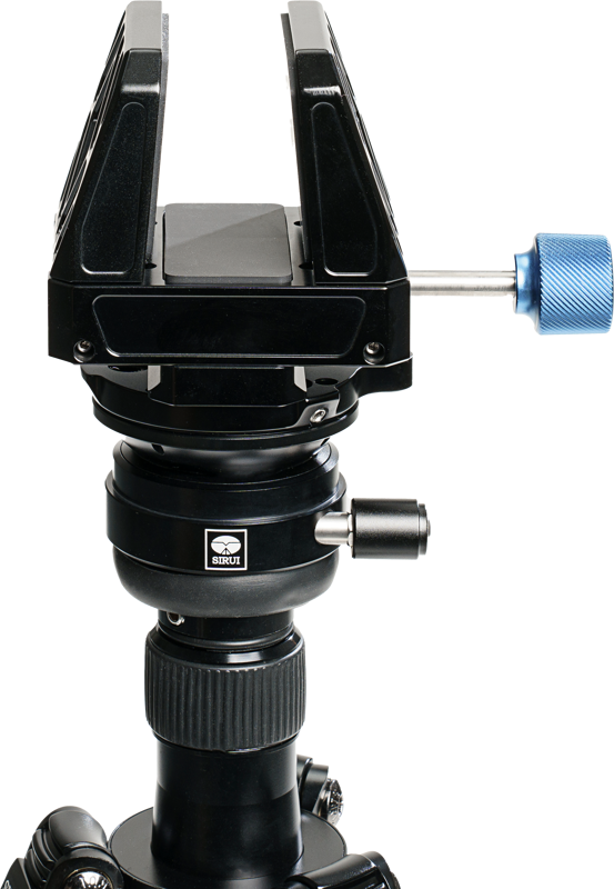 a leveling base and a Gun Clamp.