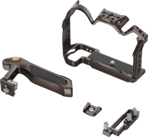 the classic Nikon red mark